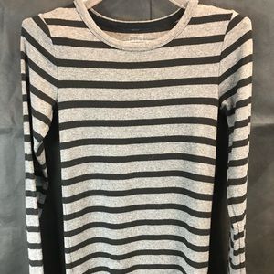 🌷GAP Women’s XS Striped Long Sleeve Top